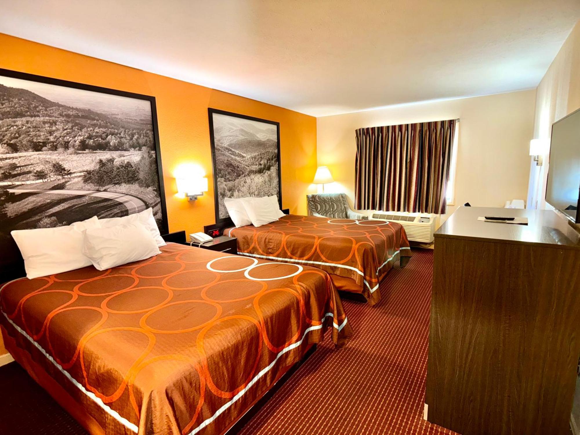 Super 8 by Wyndham Hillsville Exteriör bild