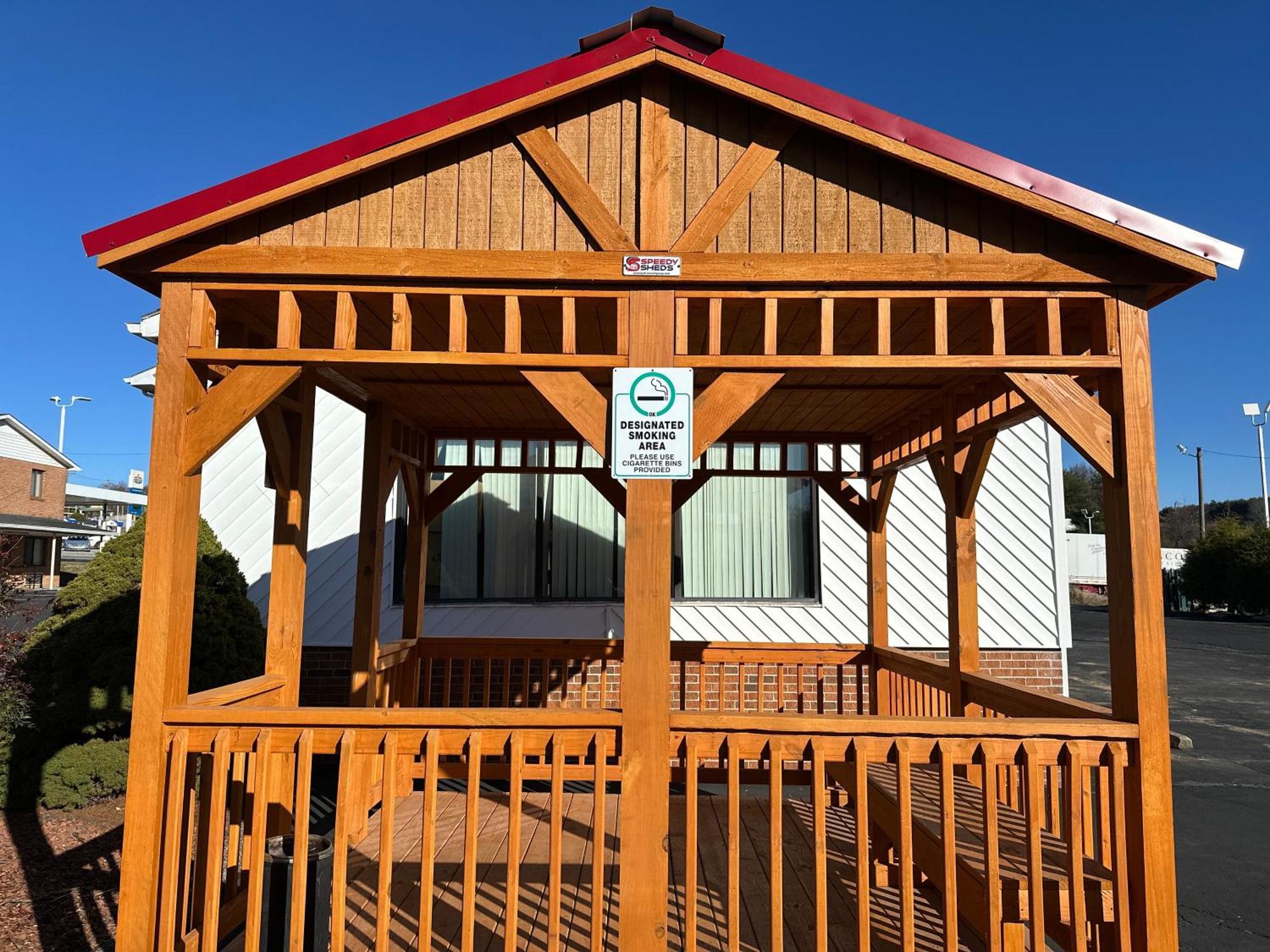 Super 8 by Wyndham Hillsville Exteriör bild